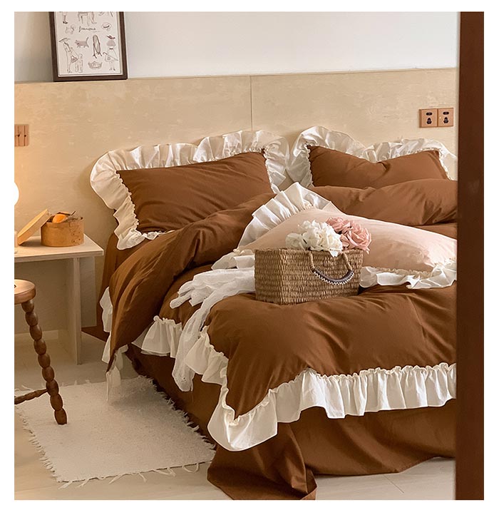 木製ブラウンベッド　カバー付き 寝具カバーセットフリル付き 可愛い 3点セット シングル 150×200cm 肌