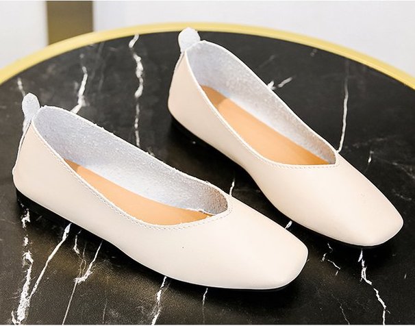 パンプス 痛くない フラットシューズ 走れるパンプス 歩きやすい 靴