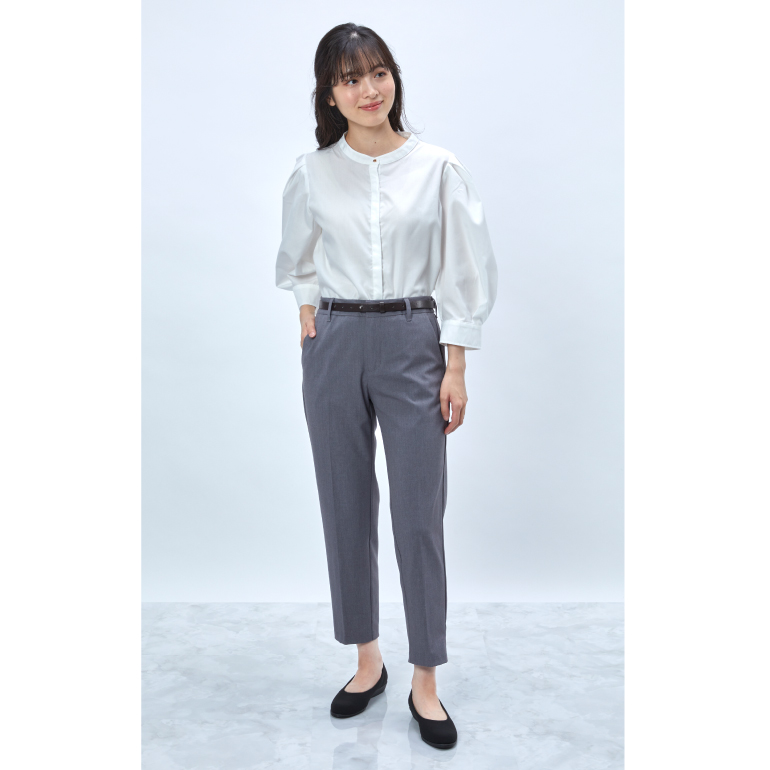 万能カラーのブラックはどんなコーデにも合わせやすい