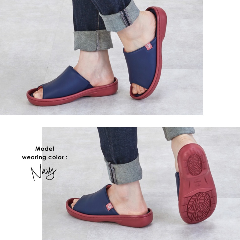 レッドどネイビーの組み合わせがポップで可愛い