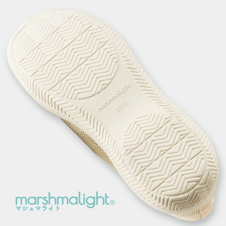 (4)アウトソール 軽い 弾力 屈曲