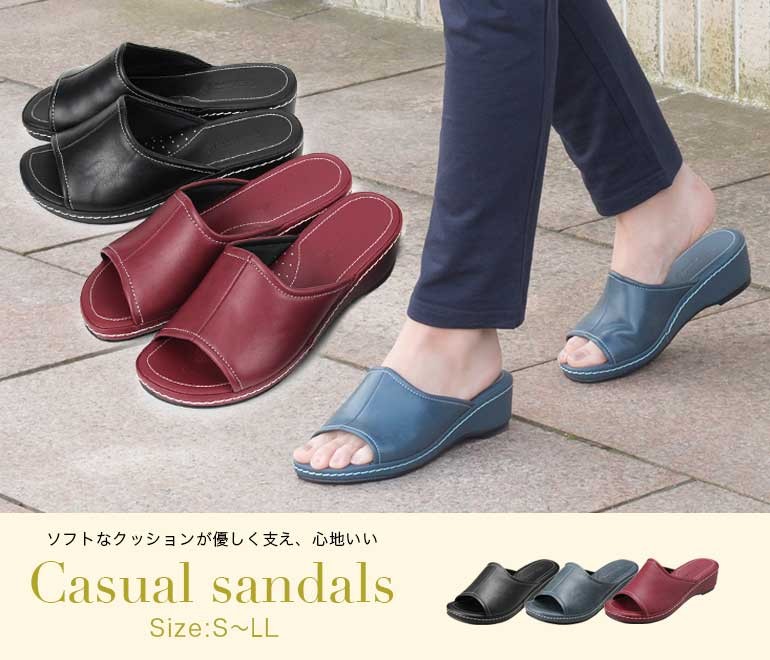 ソフトなクッションが優しく支え、心地いいコンフォートサンダル