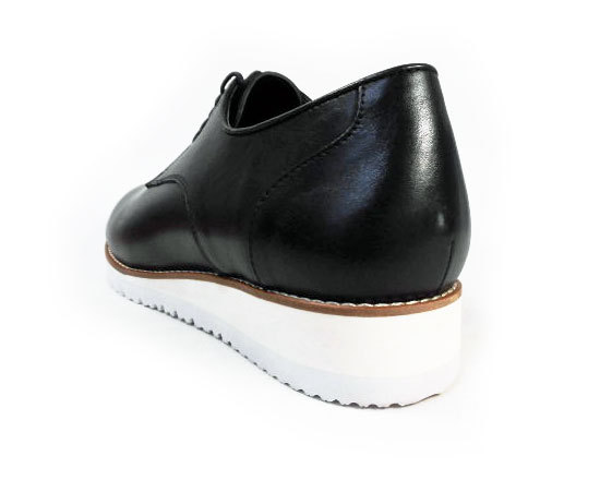 que shoes プレーン Lサイズ　白　日本製　本革 que shoes plain プレーンシューズL 革 白色*
