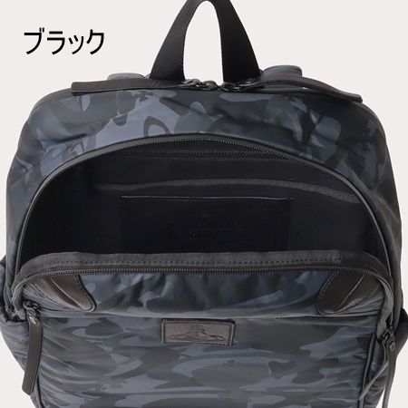 ヴィヴィアンウエストウッド Vivienne Westwood リュック CAMOUFLAGE