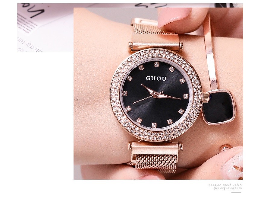 【qwert❣️新品未使用❣️】AURALEE オーバーサイズフーディ セール】 quaranciel:〈手洗い可能〉フレア プルオーバー ＆ I