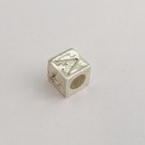 ビーズ