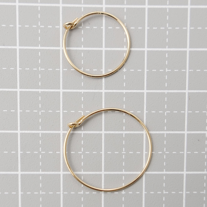 フープピアス 15mm 14KGF シンプル 20mm／15mm 両サイズ 外径 0.7mm