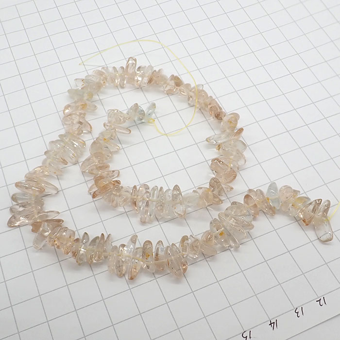 高品質☆33】 約40cm さざれ 連 シャンパントパーズ 粒サイズ約5*8mm