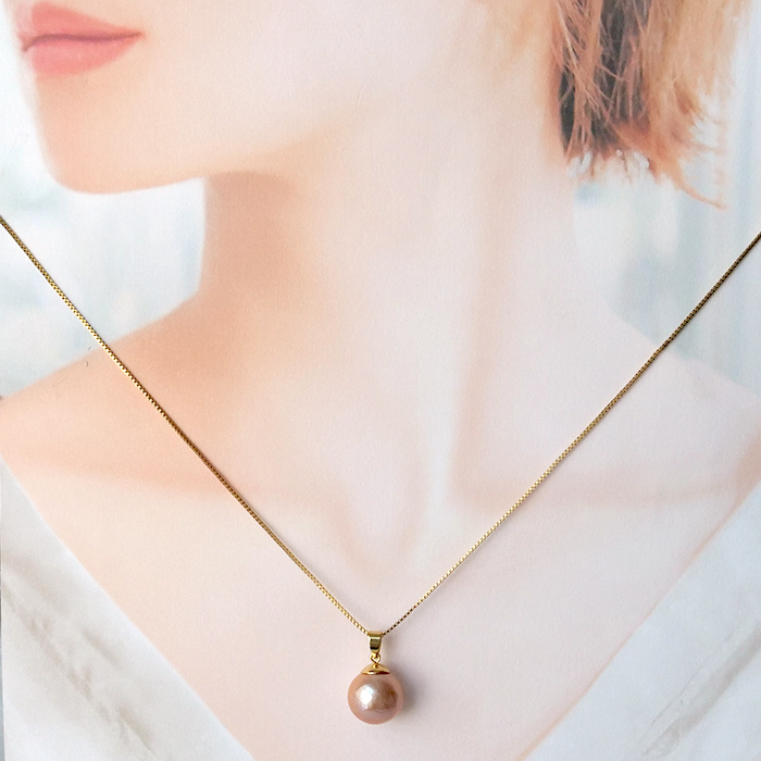 金属アレルギー対応 111. 有核 カラー 淡水パール 14mm 一粒ネックレス