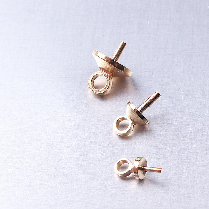 ヒートン金具 (06) 5g 7 x 5mm 約29個 7.5 6mm 約23個 ゴールド
