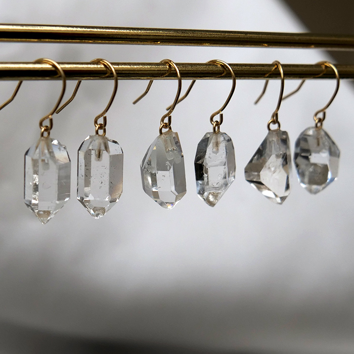 ピアス レディース 18k 18金 ハーキマーダイヤモンド アメリカ産