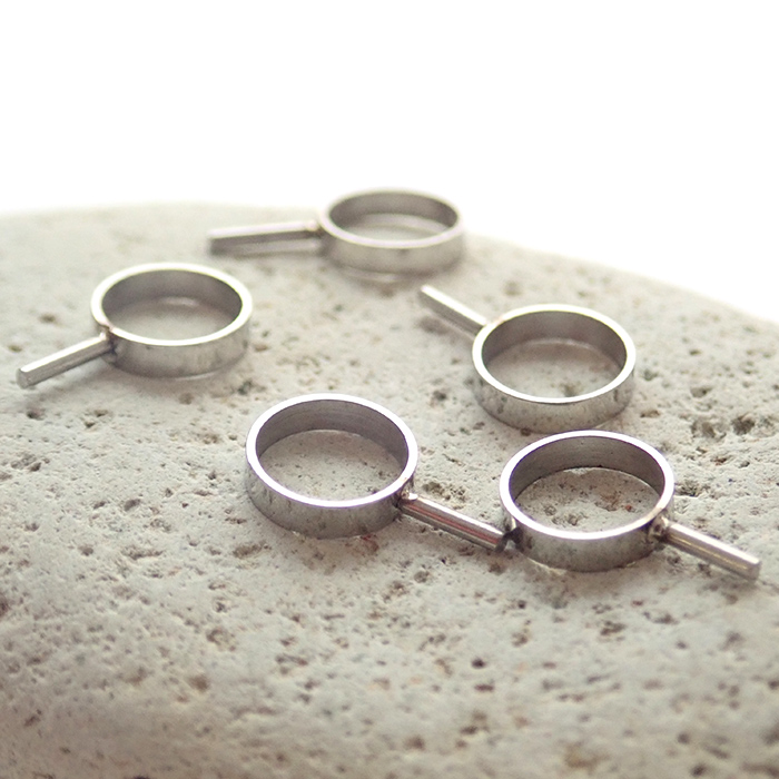 サージカルステンレス316 ヒートン1個 芯立 K18真空メッキ 接着パーツ