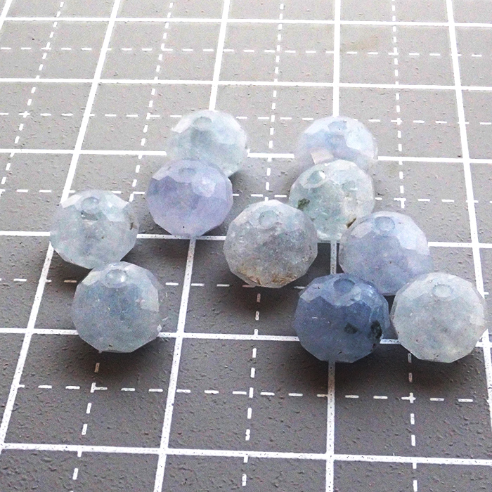 【新品未使用】beads balance アクアマリン　天然石パーツ アクアマリン】ソロバンカット型ビーズ 10粒 約4.5×6mm ボタンカット