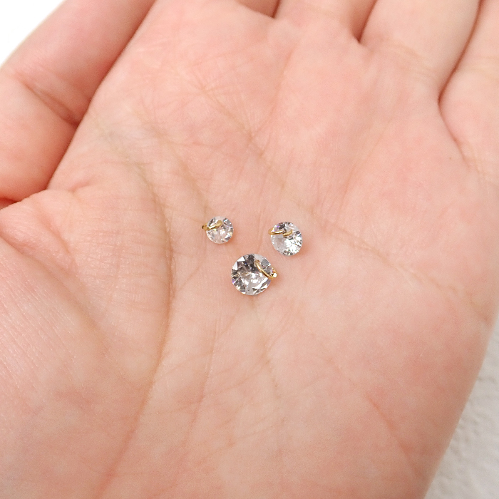 ポイント5倍☆ ジルコニアチャーム A級 クリア サイズ4mm/5mm/6mm 丸