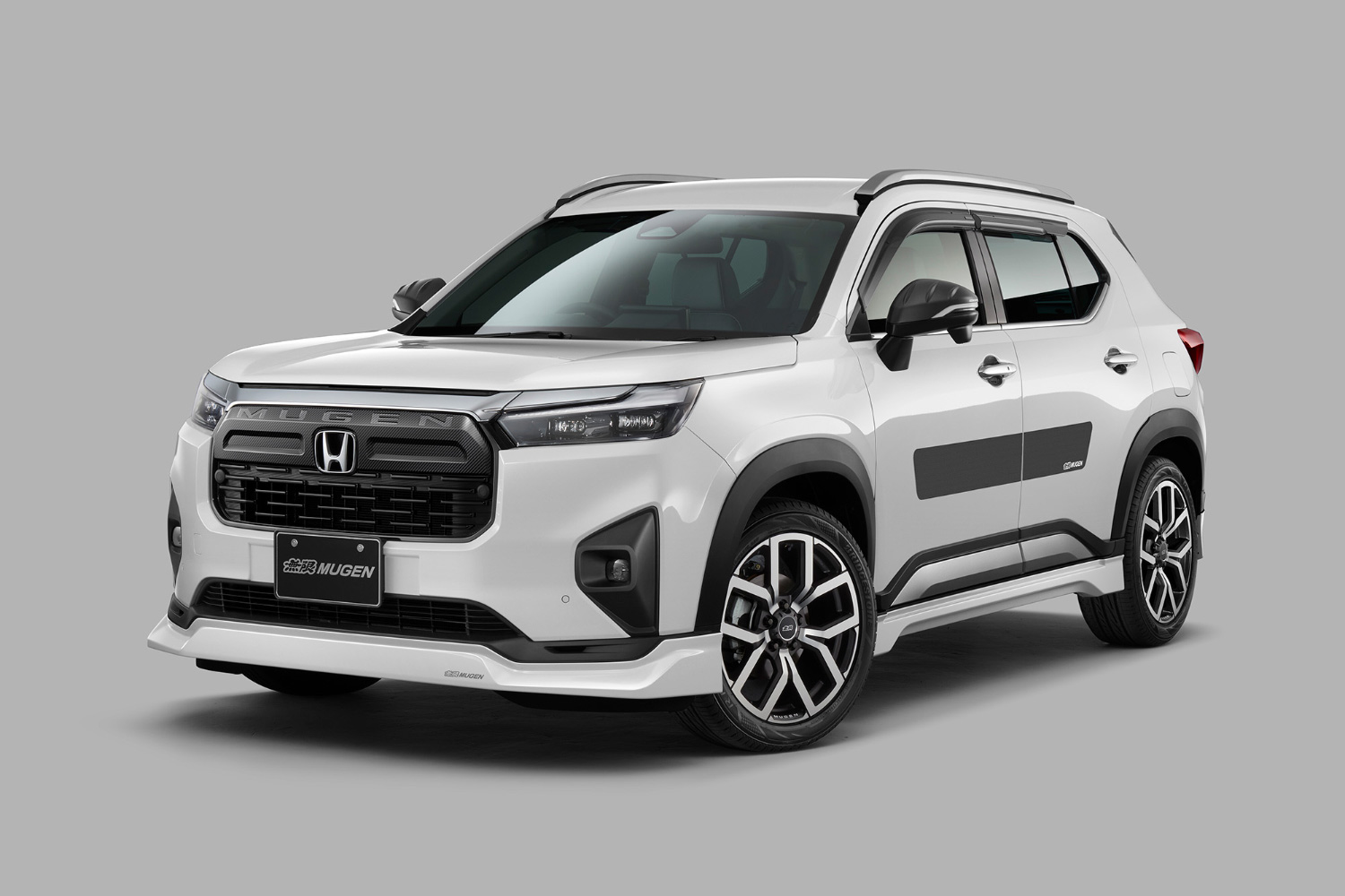 無限 ベンチレーテッドバイザー WR-V DG5-100 2024年3月〜 L15D