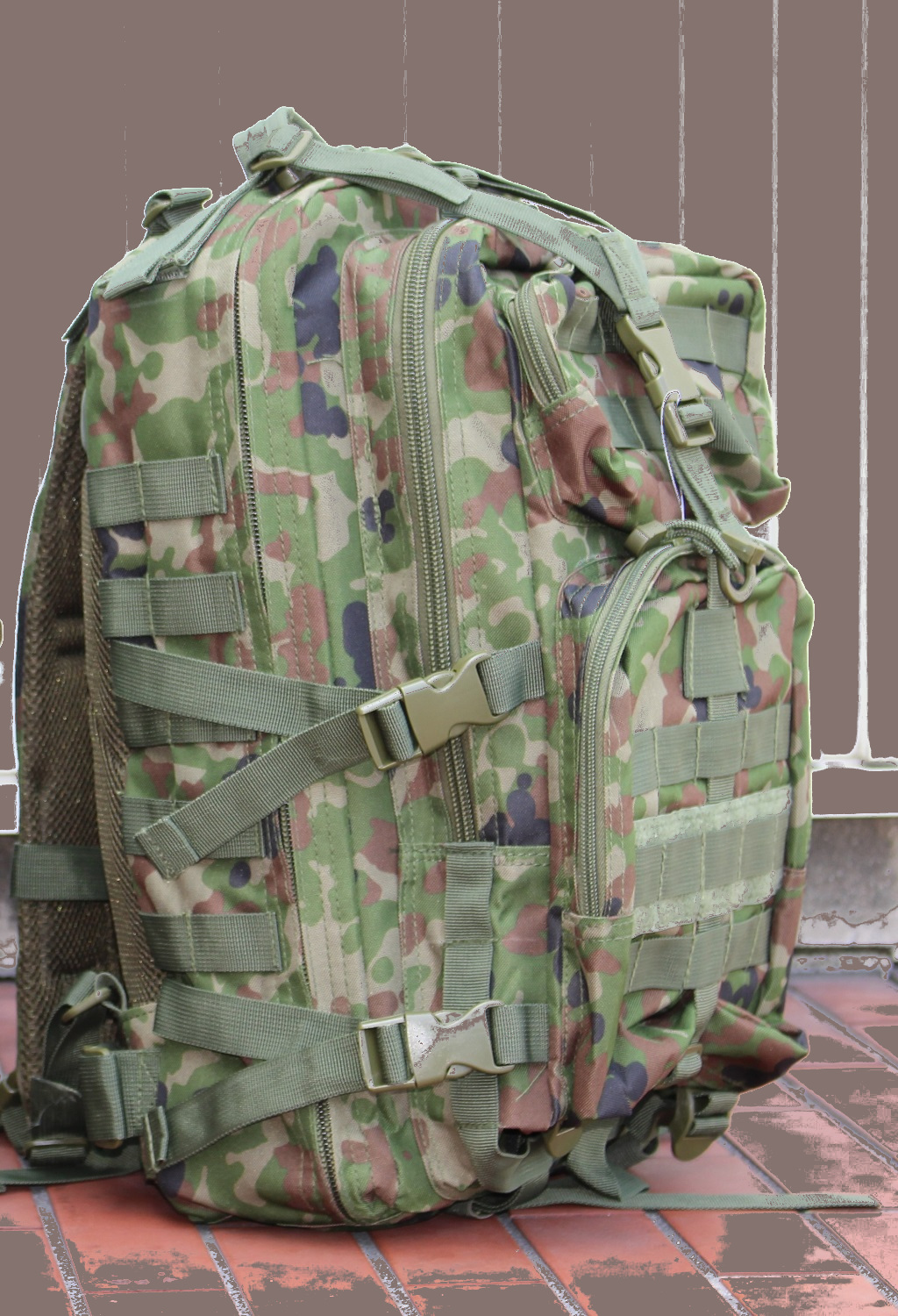 DXアサルトバッグ 中型 40L 大容量 FG-4712 リュックサック 防水 迷彩