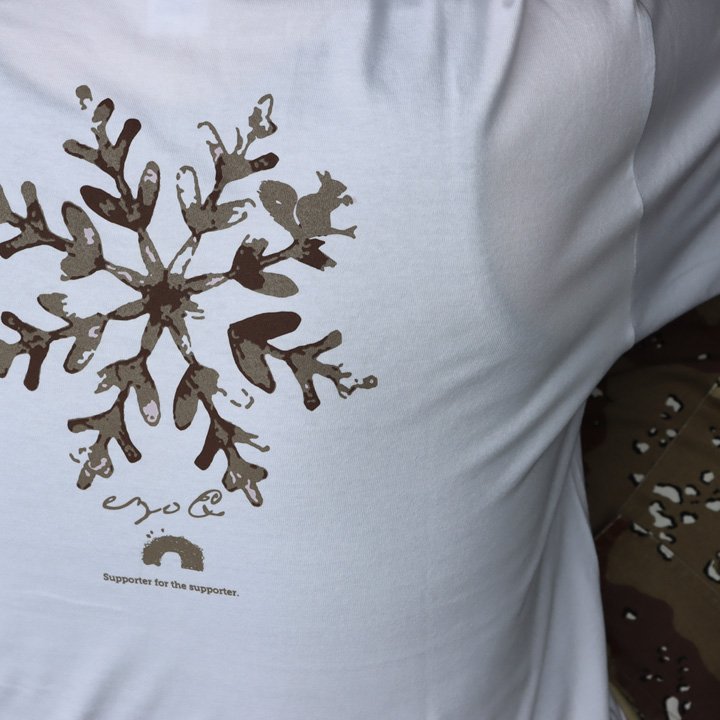 tシャツ 半袖 メンズ レディース コットン 綿100％ カジュアル 雪 結晶 バック プリント ボックスシルエット パティ ezo＆ エゾト (メール便50) | PATY | 04