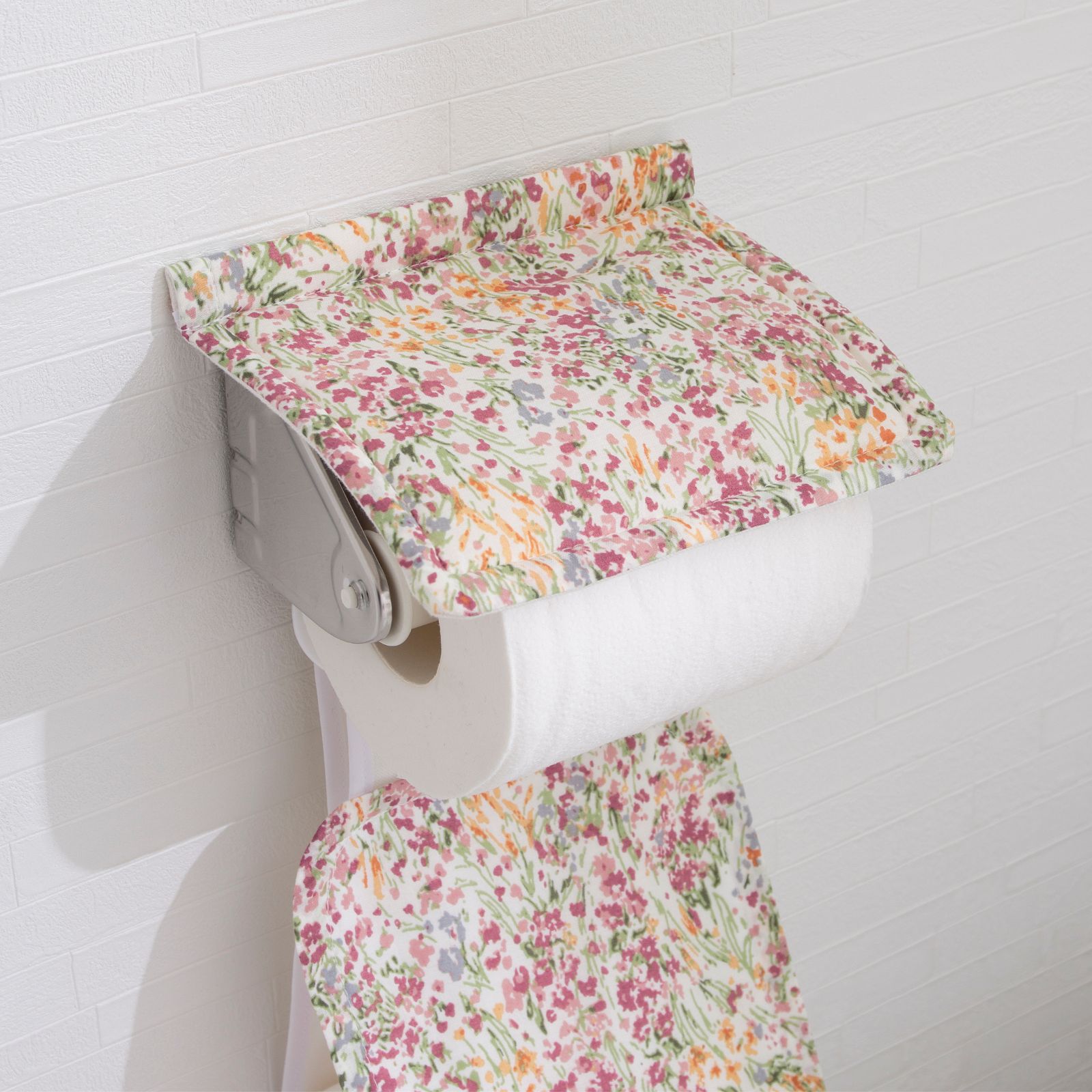 大同 トイレットペーパーホルダーカバー おしゃれ 北欧 かわいい 花柄
