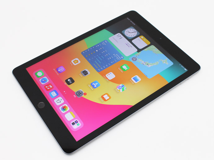 タブレット端末　iPad 第6世代 9.7インチ Wi-Fiモデル 128GB (スペースグレイ) [MR7J2J/A] (状態：本体のみ/本体状態難) iPad 9.7インチ Wi-Fiモデル 128GB MR7J2J/A [スペースグレイ