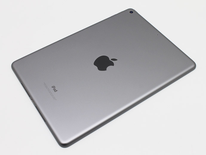 iPad Aランク 美品 第6世代 WiFiモデル 128GB MR7J2J/A スペース