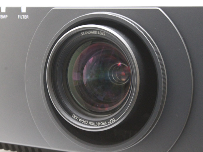 Panasonic（パナソニック） プロジェクター Panasonic PT-DX820JB