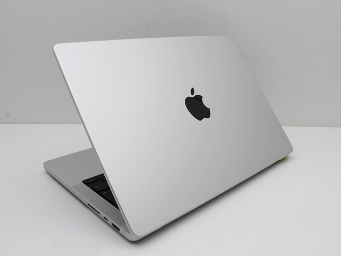 14インチMacBookProM3シルバー メモリ24GB SSD1TB MacBook Pro Apple Macbook 14-inch,2021 MKGT3J/A A2442 シルバー M1