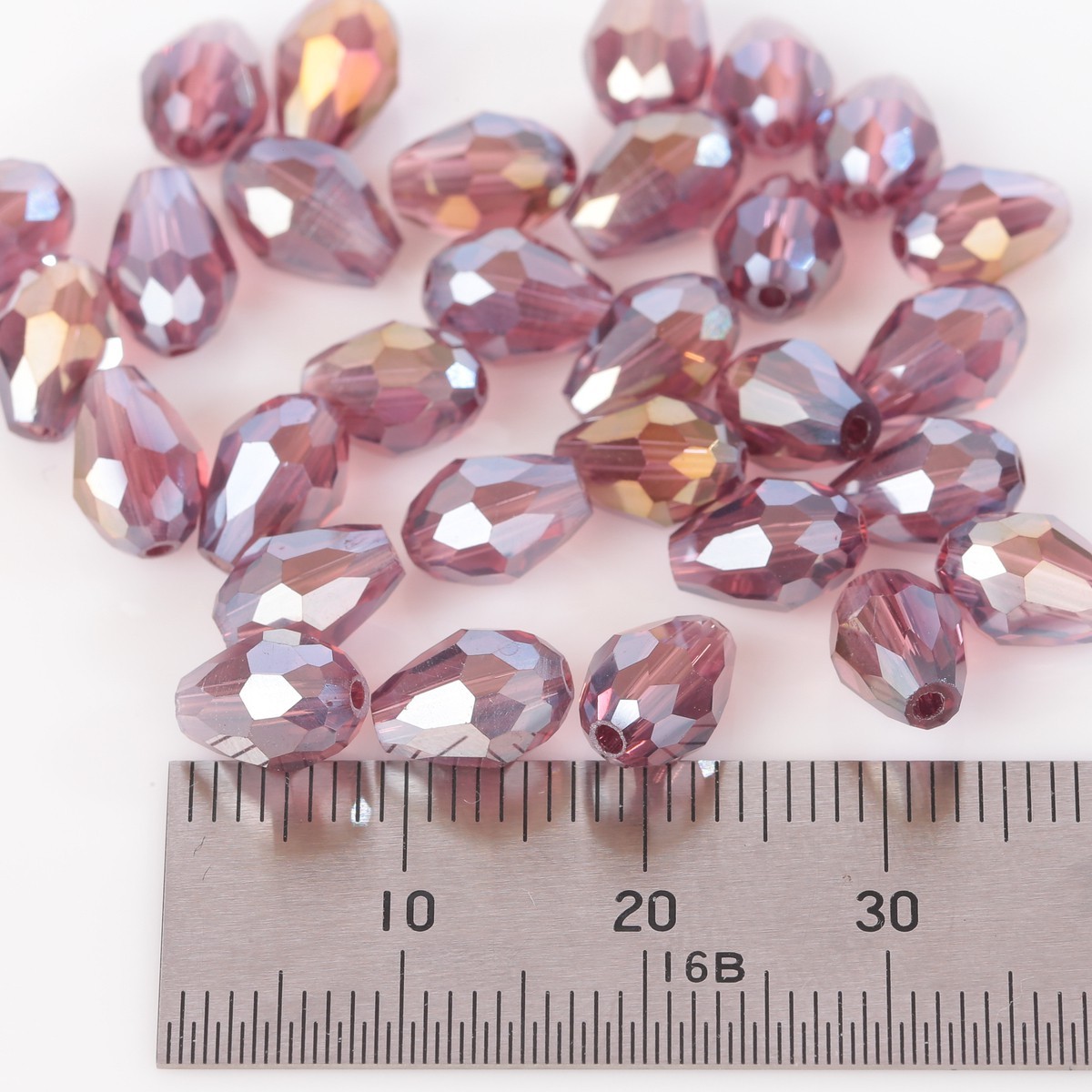 kanamu【SWAROVSKI】クリスタル　しずく　　パープル kanamu様専用【SWAROVSKI】クリスタル しずく パープル