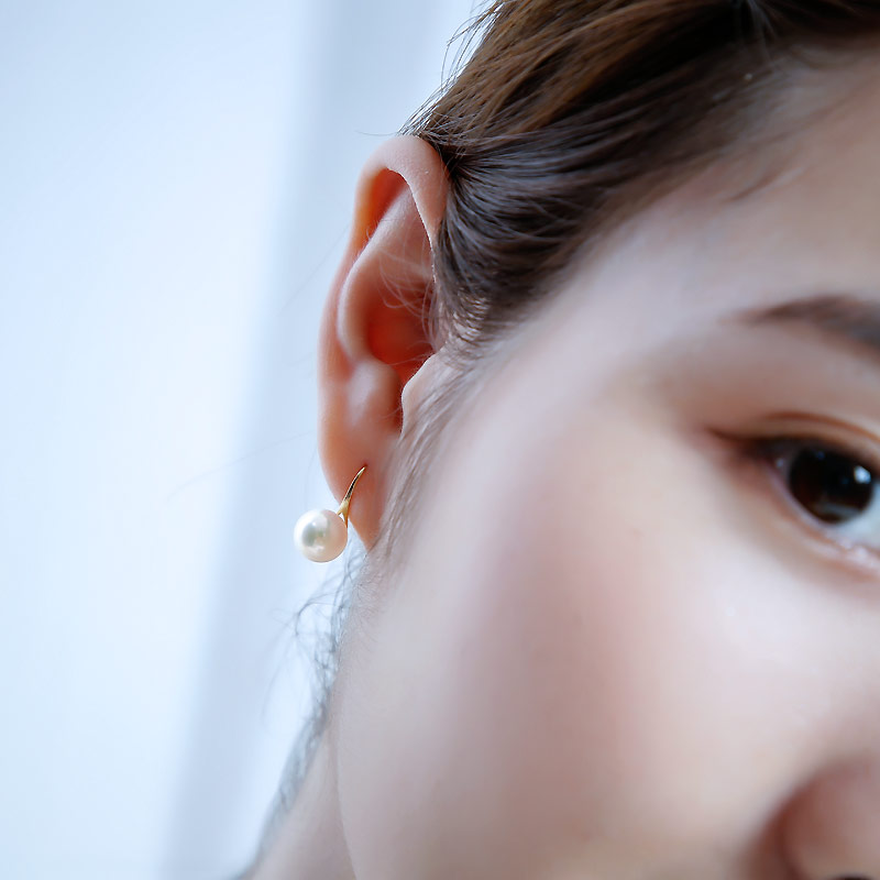 新品　K18  越物バロックアコヤパール. 8mm ミラーボール ピアス 新品 K18 越物バロックアコヤパール. 8mm ミラーボール ピアス 新品