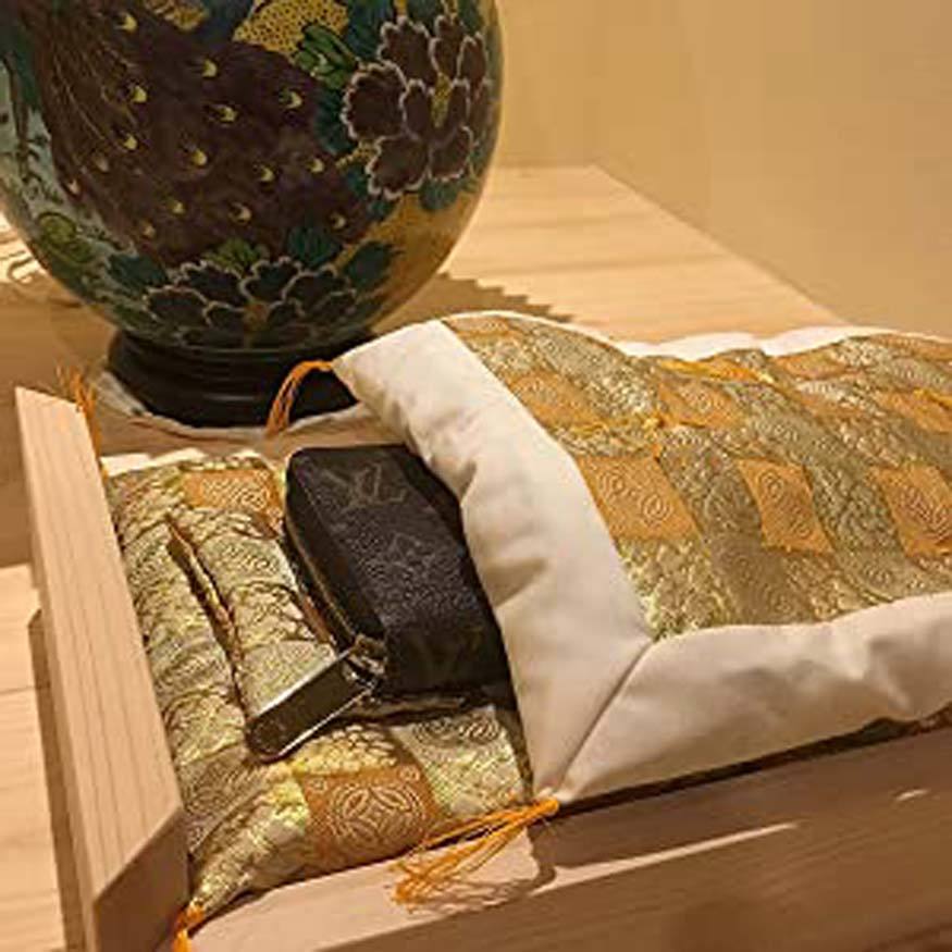 元祖 財布の布団専用ベッド 国産高級檜製 金運アップ財布 金運財布