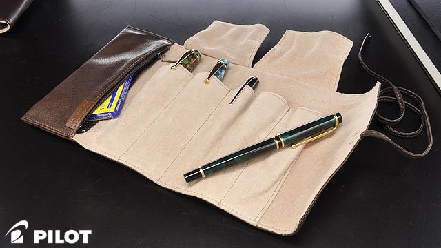 PILOT（パイロット） ロールペンケース 筆箱 牛革 ペンサンブル 5本