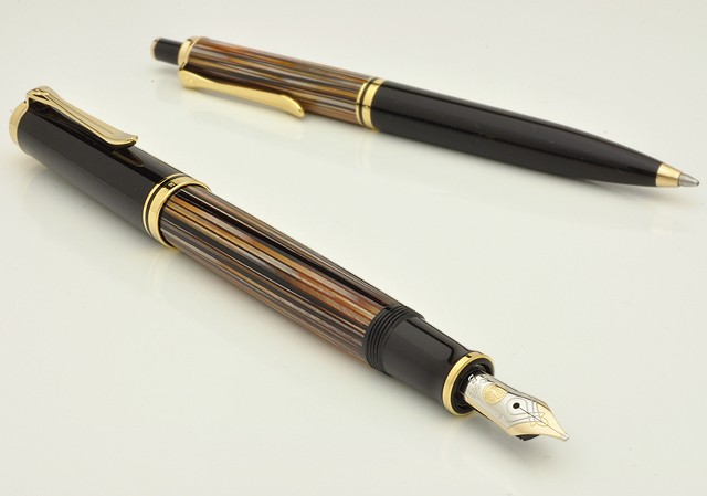 万年筆 ペリカン 特別生産品 スーベレーン 茶縞 M400 Pelikan プレゼント ギフト 敬老の日 孫