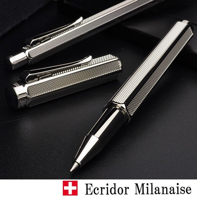 CARAN d'ACHE（カランダッシュ） ボールペン ローラーボール 名入れ