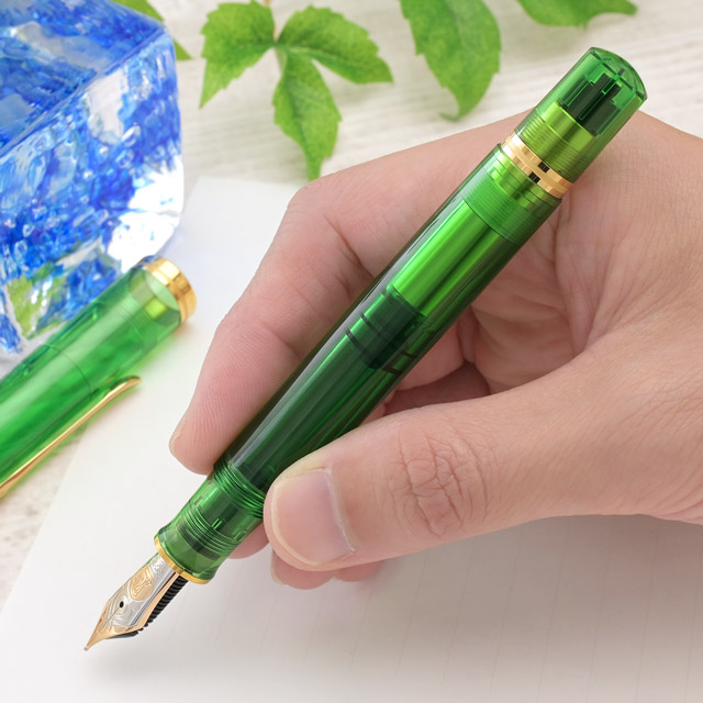 Pelikan(筆記具) 万年筆 ペリカン スーベレーン M800 グリーン Pelikan(筆記具) 万年筆 ペリカン スーベレーン M800 グリーン