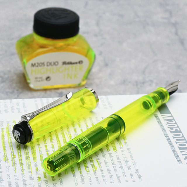 Pelikan（筆記具） 万年筆 ペリカン 特別生産品 M205 DUO ネオン