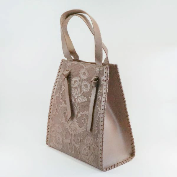 GRACE CONTINENTAL（グレースコンチネンタル） 期間限定10%OFF Stitch