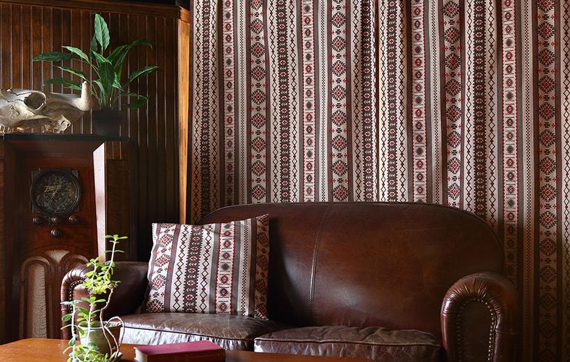 カーテン 遮光 おしゃれ 1cm刻み メンズ オーダー おしゃれ 防炎 リコルド 遮光カーテン裏地付き 最短 翌日出荷 D0553 2h L パーフェクトスペース カーテン館 通販 パーフェクトスペース カーテン館カーテン 遮光 おしゃれ 1cm刻み メンズ オーダー おしゃれ 防炎