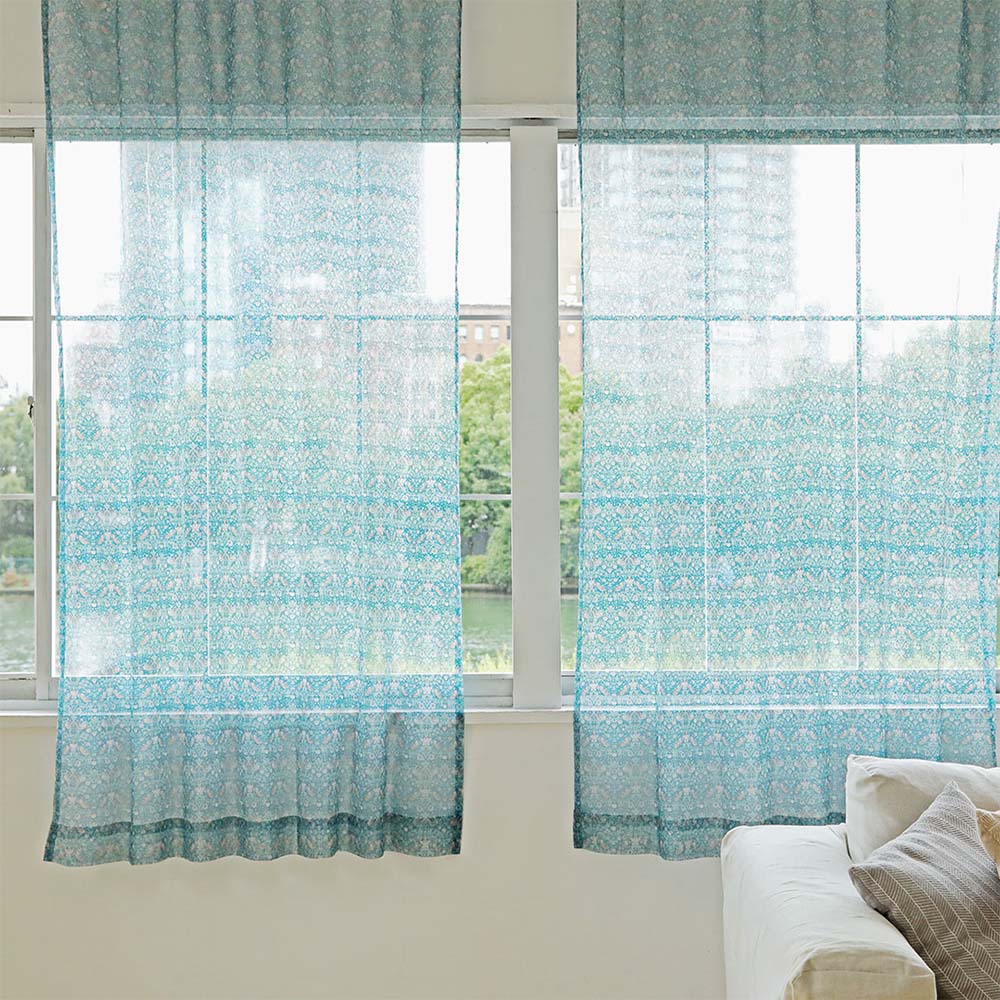 リバティ 世界中で愛されるリバティプリントを窓辺で 1.5倍ヒダ