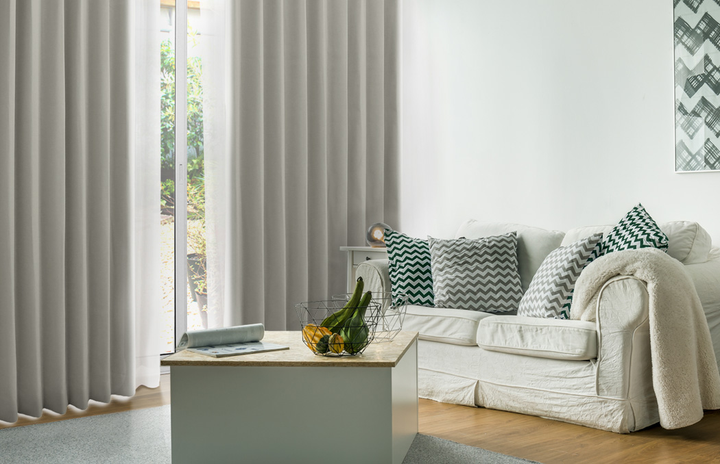 パーフェクトスペース カーテン 遮光 おしゃれ 安い 無地 形状記憶