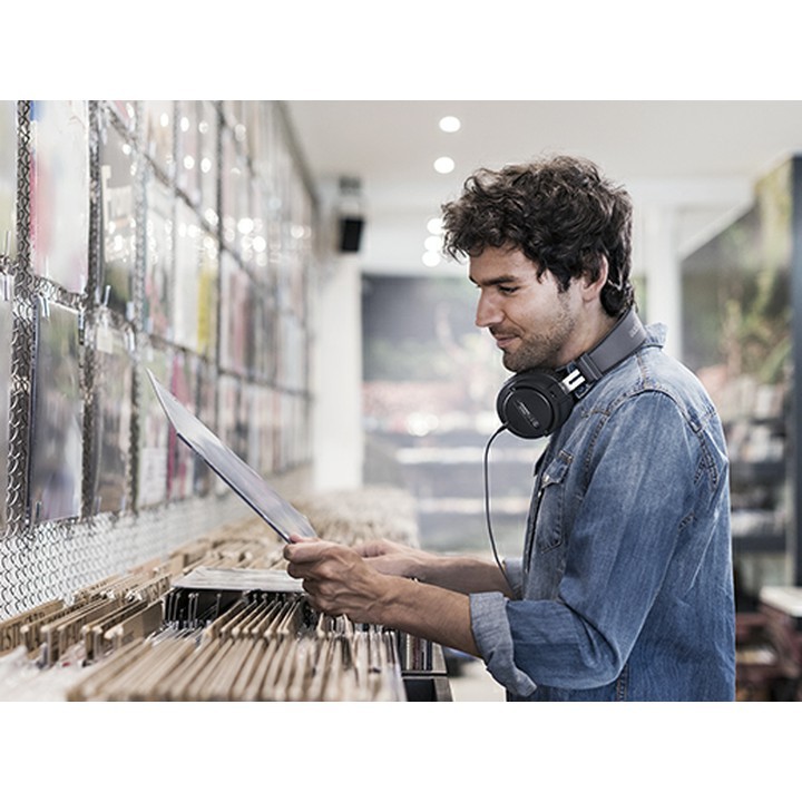 ヘッドホンDJアラウンドイヤータイプ遮音高音質DJ用ポータブル用　DJヘッドホンオーディオテクニカ 