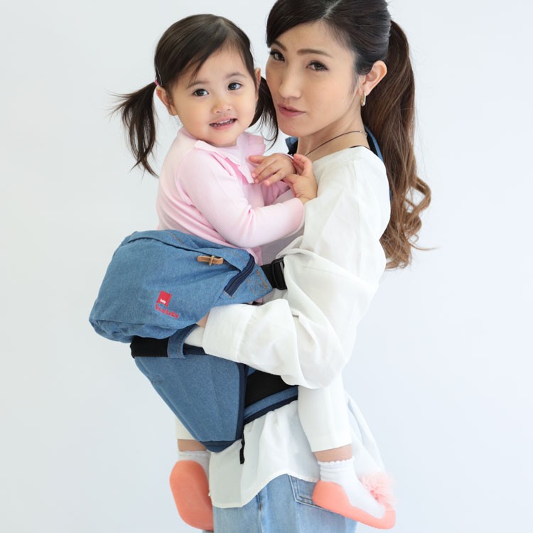 楽天市場 ヒップシート Dag5 ダグファイブ ショルダーバッグ 抱っこ紐 テラスベビー Telasbaby 折り畳めるヒップシート 抱っこひも ワンショルダー 横抱き タテ対面抱っこ 腰抱っこ 出産祝い イクメン 育メンパパ 子育て 替えおむつ オムツ 紙おむつ 便利 お助け 想いを