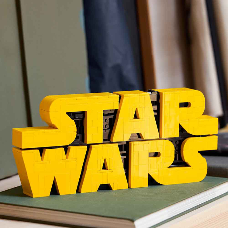 スターウォーズ　将棋 　おもちゃ　知育玩具　インテリア　STAR WARS Amazon | スター・ウォーズ フォースの覚醒 チェスゲーム | チェス
