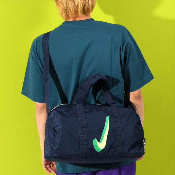 NIKE（ナイキ） スイミングバッグ ボストンプールバッグ 17L 水泳