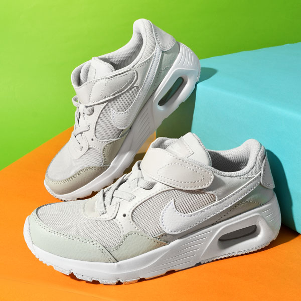 ナイキ ベージュ グレー スニーカー US6 23cm NIKE ナイキ キッズシューズ スニーカー 16.5-22.0cm 子供靴