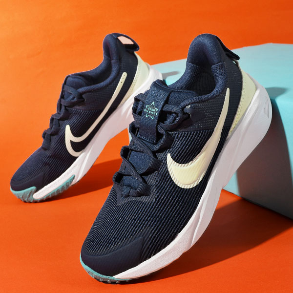 スニーカー　ナイキ　23cm NIKE ナイキ スニーカー メンズ AIR MAX NUAXIS ローカット