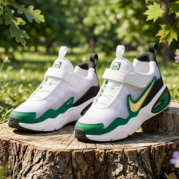 新品★未使用　ナイキ　サンダル　スニーカー　/キッズシューズ 　22cm NIKE（ナイキ） 2026夏新作 スニーカー キッズ エア マックス NOVA PS