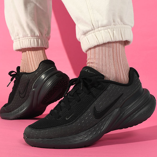 NIKE ナイキ スニーカー レディース アップリフト SC シューズ