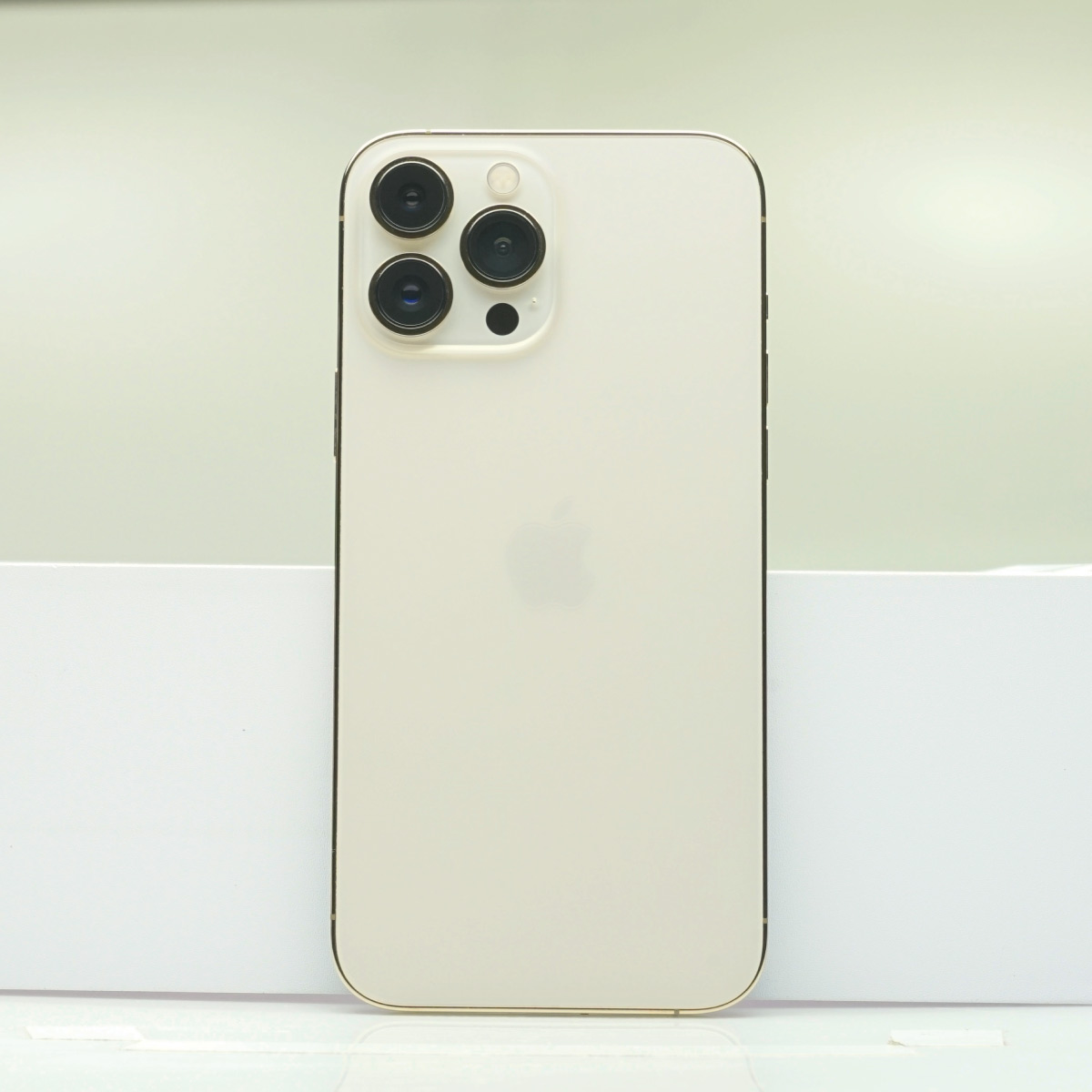 中古　国内版 SIMフリー iPhone13 Pro 128GB グラファイト色 Apple iPhone 13 Pro 128GB SIMフリー [グラファイト] 価格比較