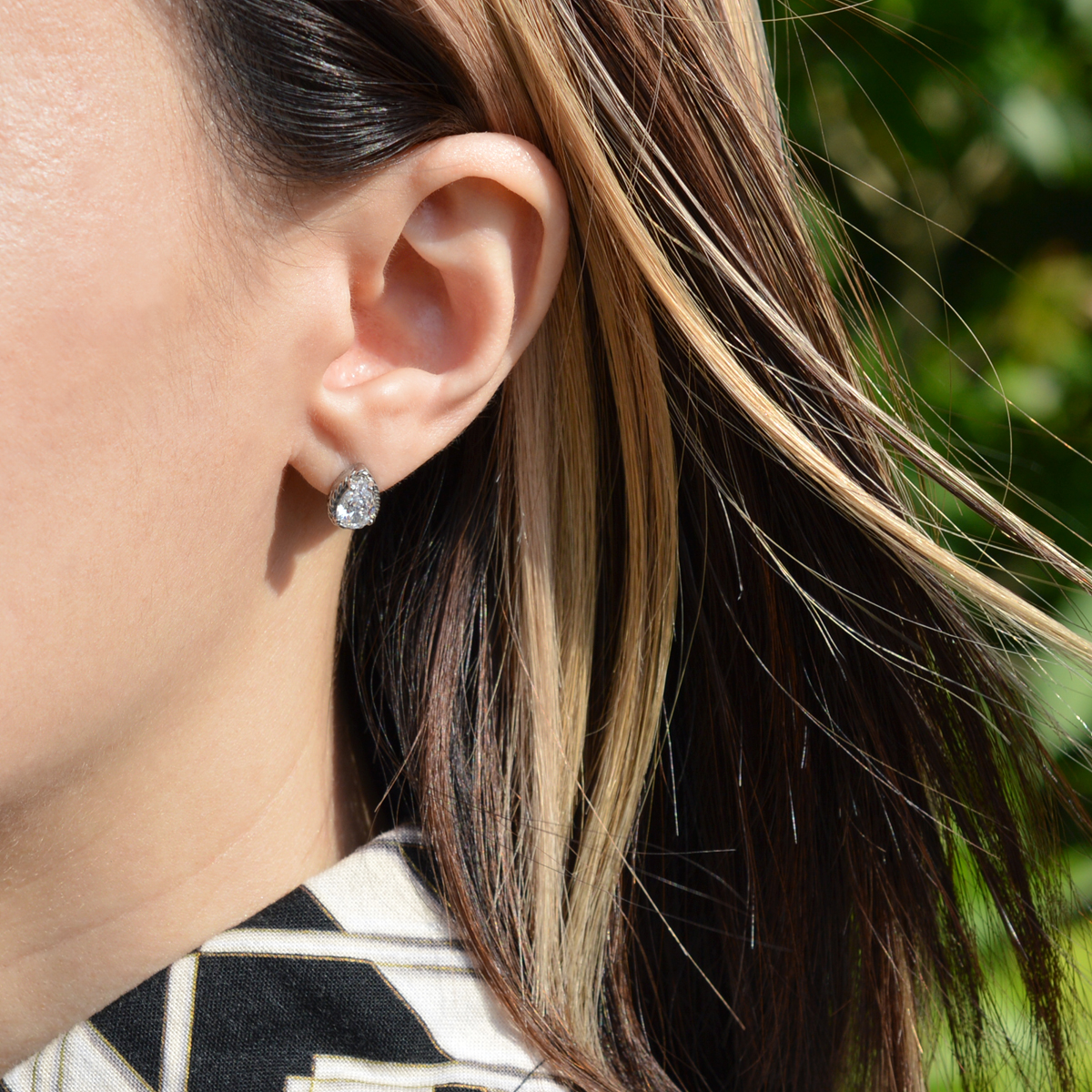 ハワイアンジュエリー ペアシェイプ ドロップ スタッドピアス 一粒