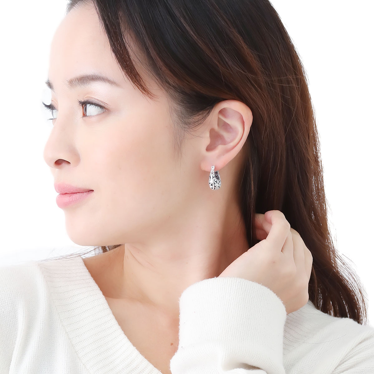 シルバー925 Silver ビッグネイティブデザインピアス/透かし/両耳