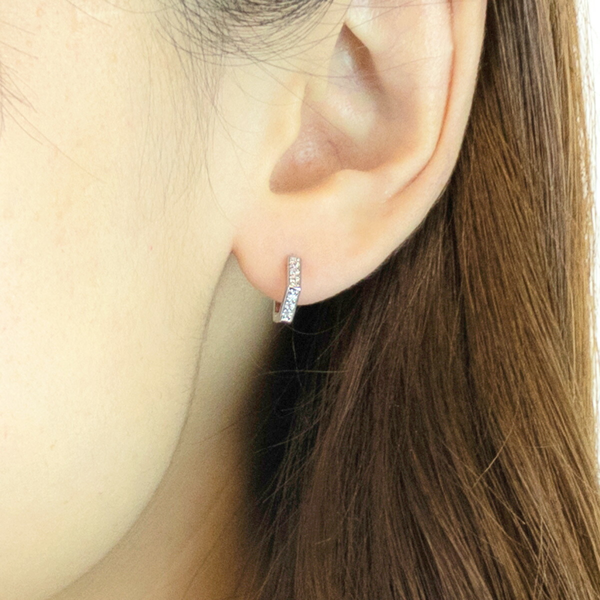 e.m.3粒 ジルコニア フープピアス e.m. ピアス SILVER925ジルコニア3粒フープピアス/レディース
